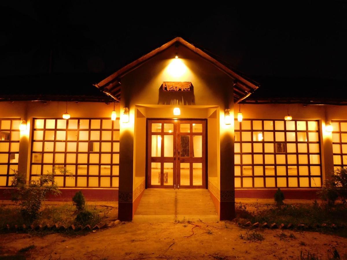 Gram Bangla Retreat Hotel Calcutta Exterior foto
